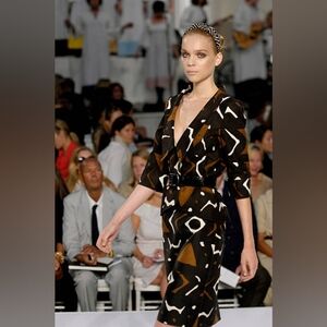 $4,300 OSCAR DE LA RENTA STUNNING ART PRINT RUNWAY SKIRT SUIT US 6 M